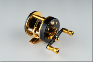五十鈴工業株式会社：ダイレクトドライブ構造のベイトリール『DD311SSS（左ハンドル）』『DD310SSS（右ハンドル）』が抽選で販売されます