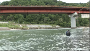 オーナー：YouTube オーナーばり公式チャンネルに『#573 延べ竿で挑む犀川の大型ニジマス～信州の風土に溶け合う本流釣り～』が公開されました